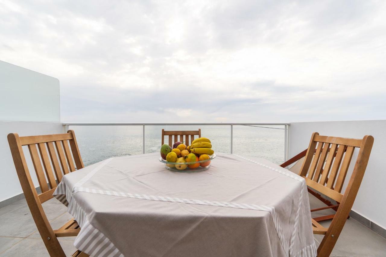 Casa Bonecas 2 # Private Garage Included # Holiday home *